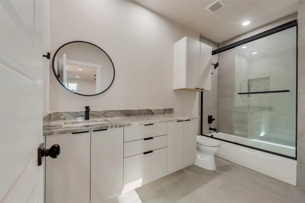 1623 Lansford Avenue Dallas, TX 75224