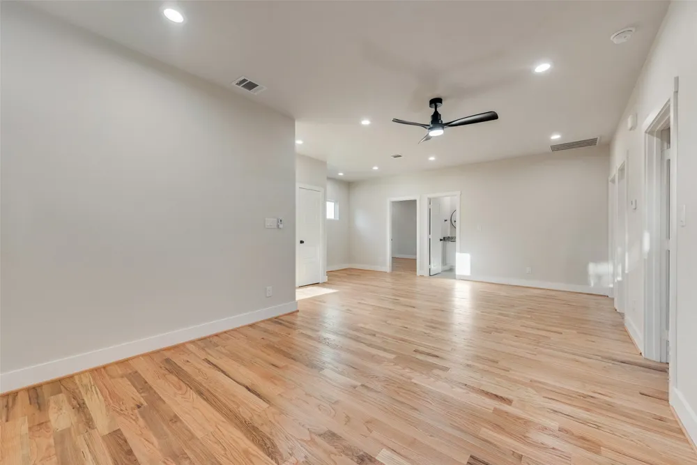 1623 Lansford Avenue Dallas, TX 75224