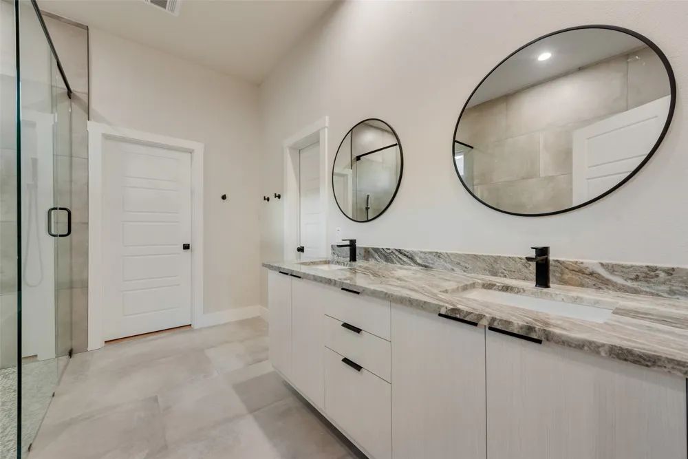1623 Lansford Avenue Dallas, TX 75224