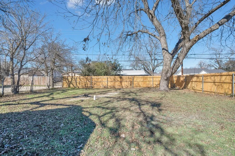 2001 Colcord Avenue Waco, TX 76707