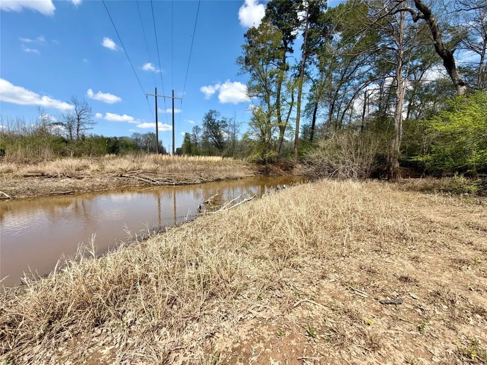 FM 3001 W Marshall, TX 75670
