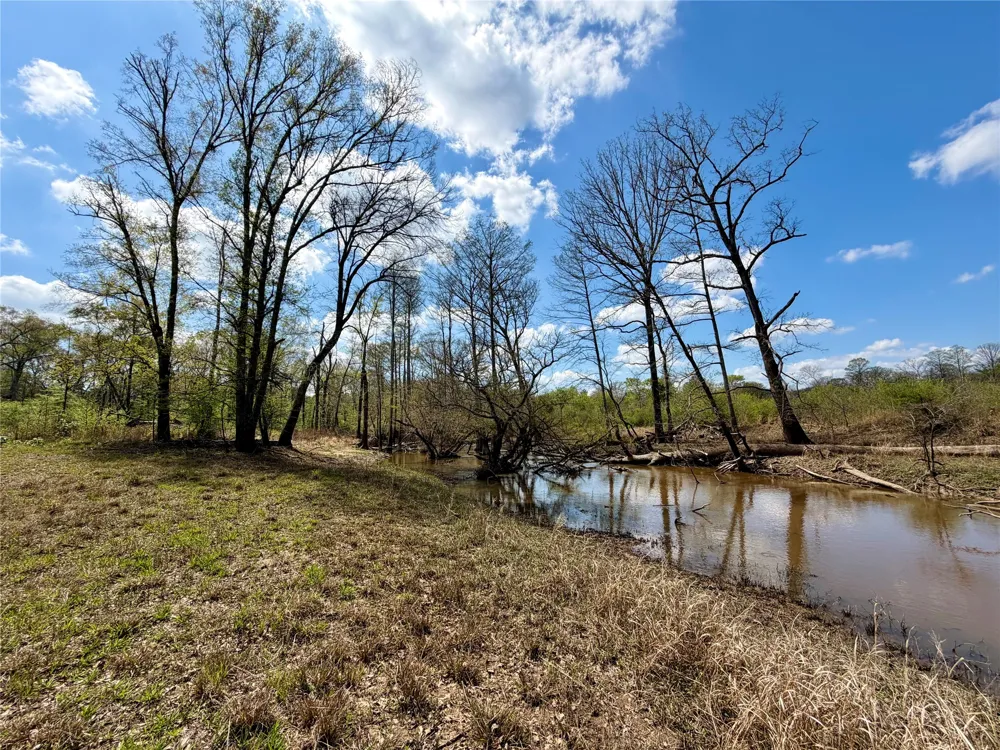 FM 3001 W Marshall, TX 75670