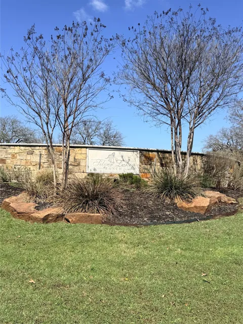 Silverleaf Drive