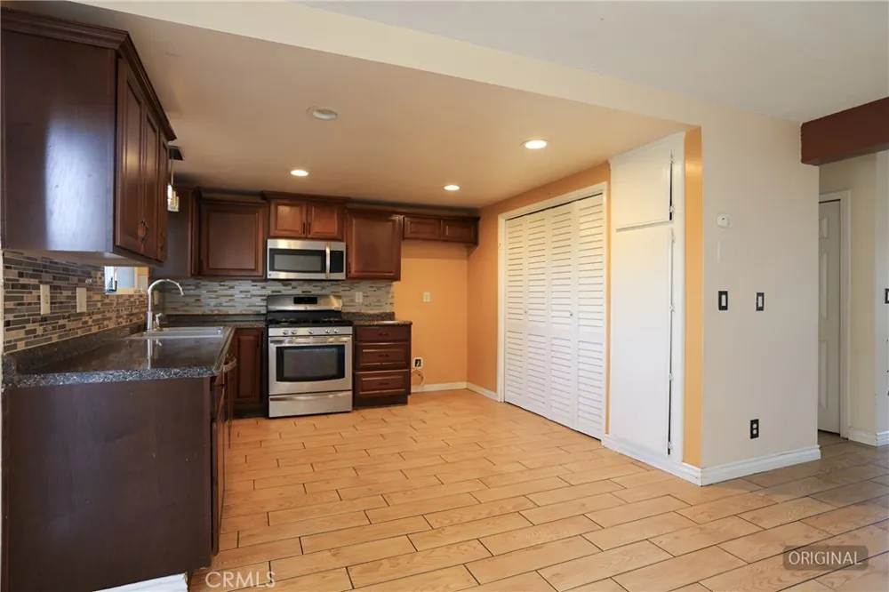 1321 Bradley Santa Maria, CA 93454