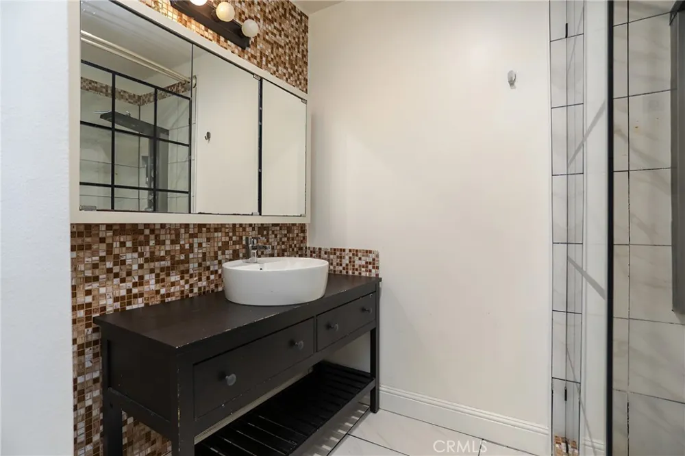 1321 Bradley Santa Maria, CA 93454