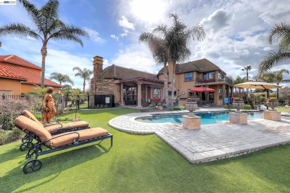 1310 Hampton Ct Discovery Bay, CA 94505
