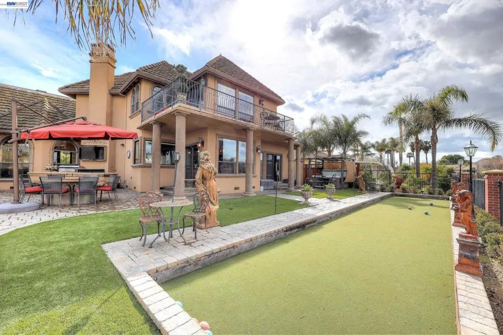 1310 Hampton Ct Discovery Bay, CA 94505
