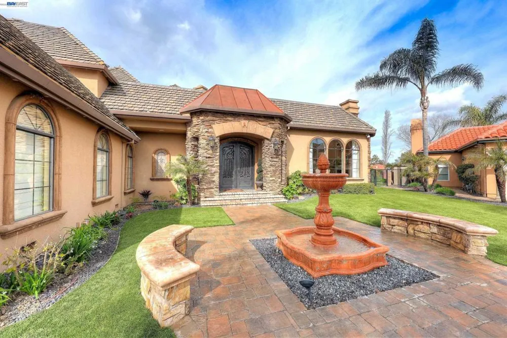 1310 Hampton Ct Discovery Bay, CA 94505