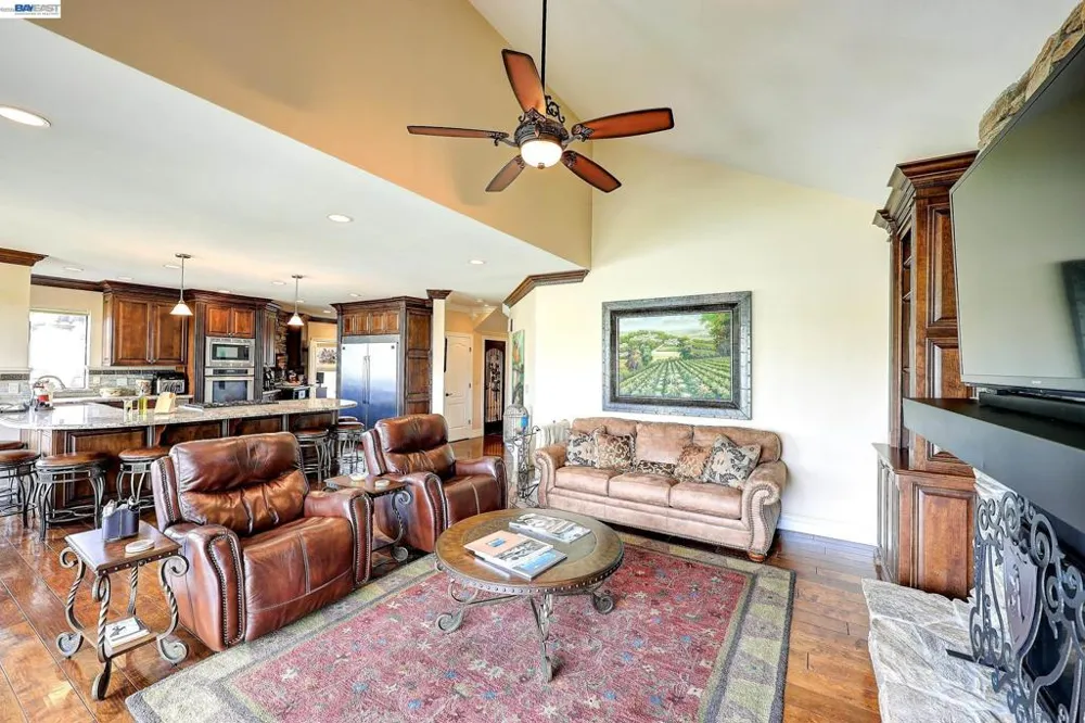 1310 Hampton Ct Discovery Bay, CA 94505