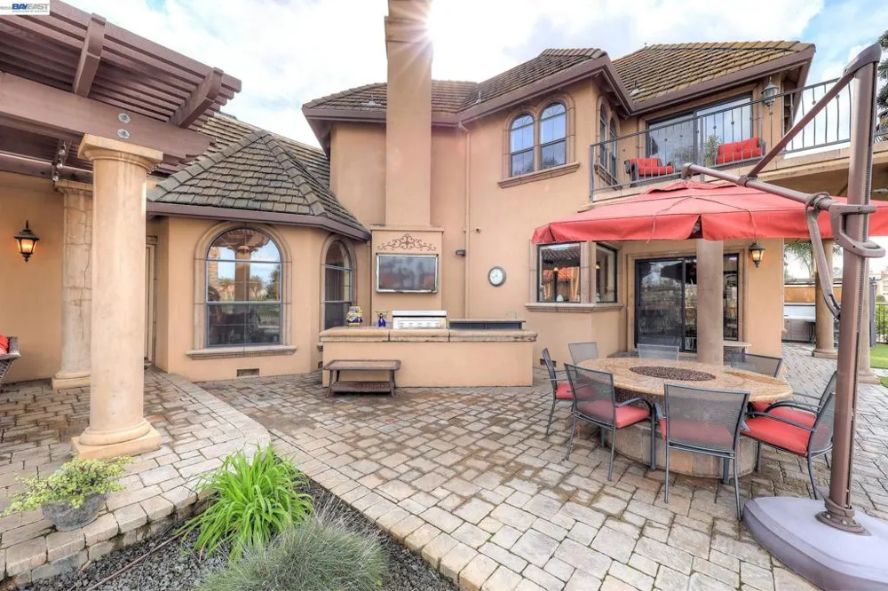 1310 Hampton Ct Discovery Bay, CA 94505