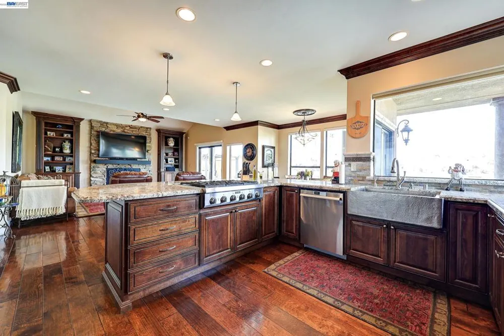 1310 Hampton Ct Discovery Bay, CA 94505