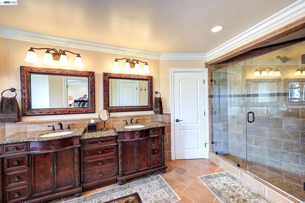 1310 Hampton Ct Discovery Bay, CA 94505