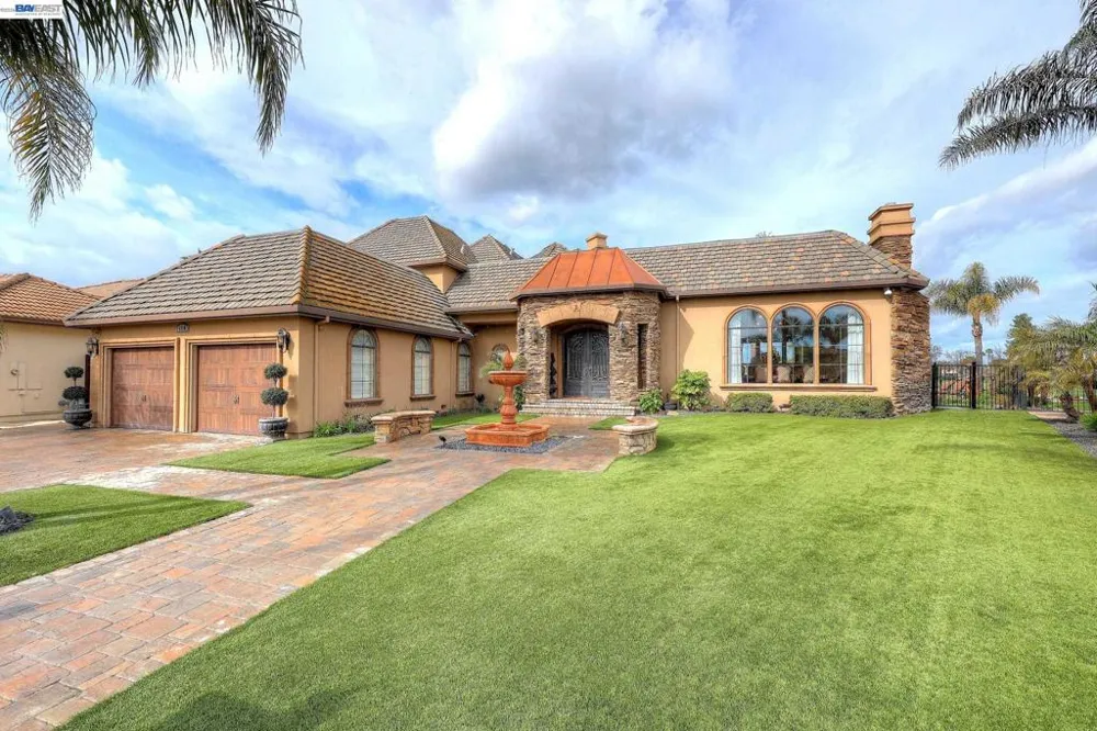 1310 Hampton Ct Discovery Bay, CA 94505
