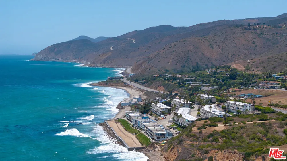 11964 Whalers Lane Malibu, CA 90265