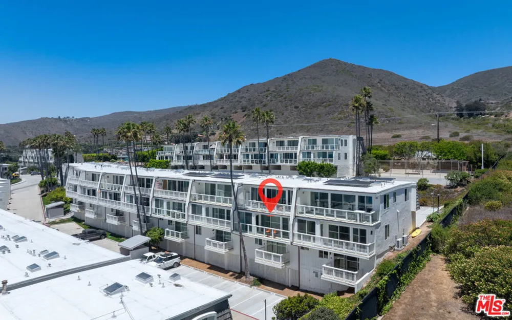 11964 Whalers Lane Malibu, CA 90265