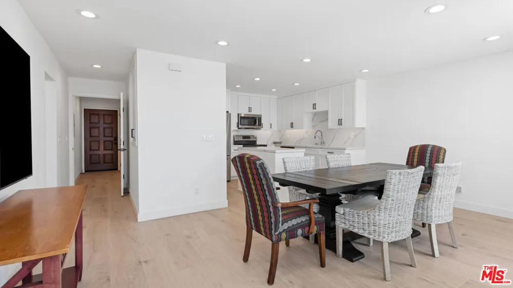 11964 Whalers Lane Malibu, CA 90265