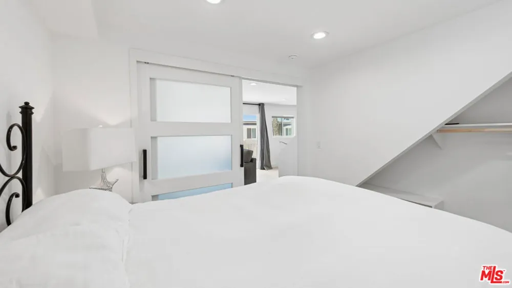11964 Whalers Lane Malibu, CA 90265
