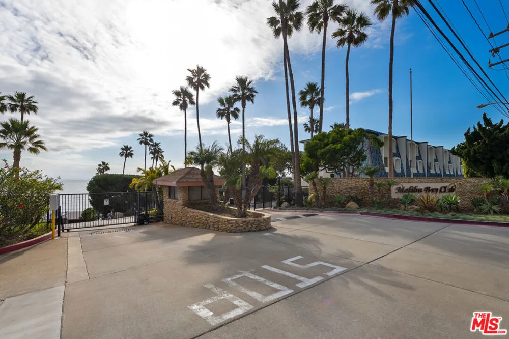 11964 Whalers Lane Malibu, CA 90265