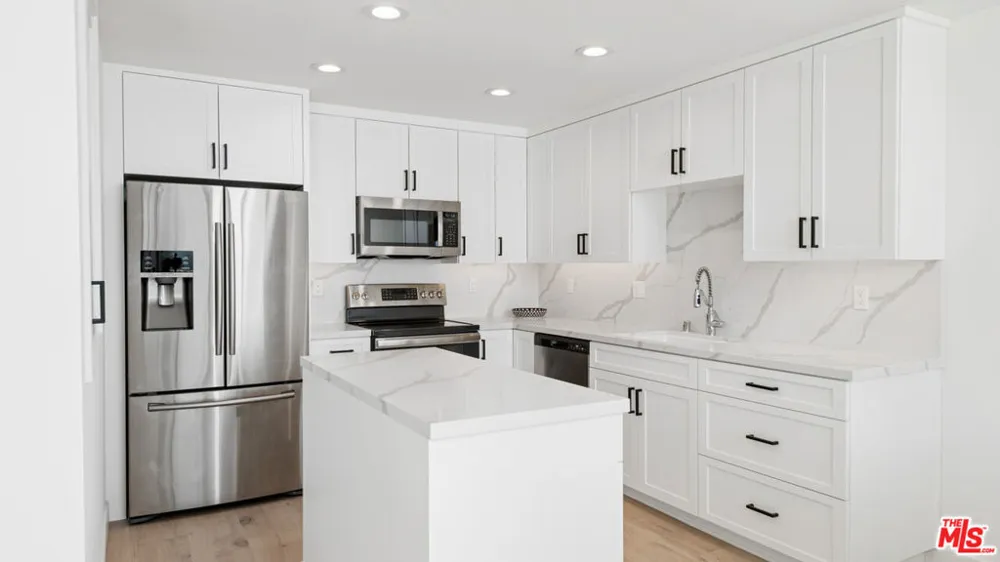 11964 Whalers Lane Malibu, CA 90265