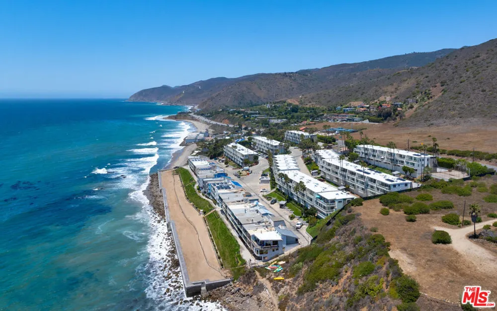 11964 Whalers Lane Malibu, CA 90265