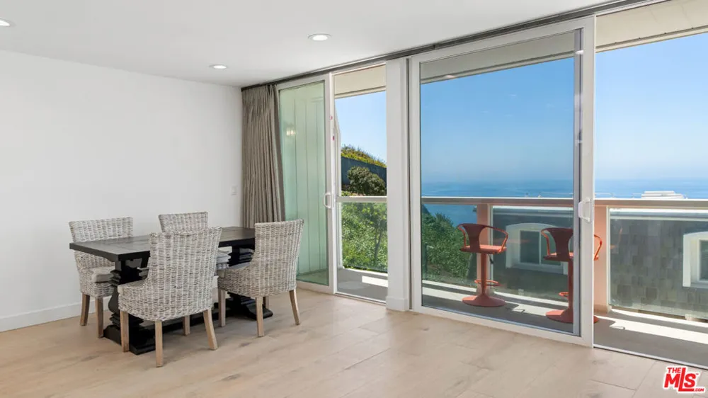 11964 Whalers Lane Malibu, CA 90265