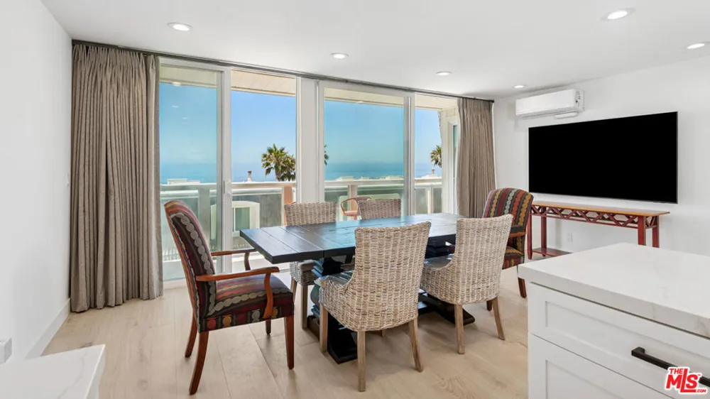 11964 Whalers Lane Malibu, CA 90265