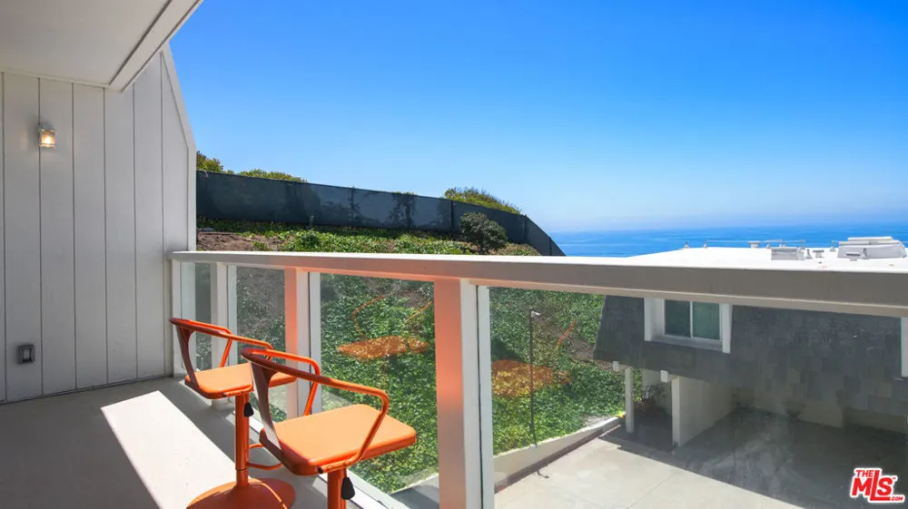 11964 Whalers Lane Malibu, CA 90265