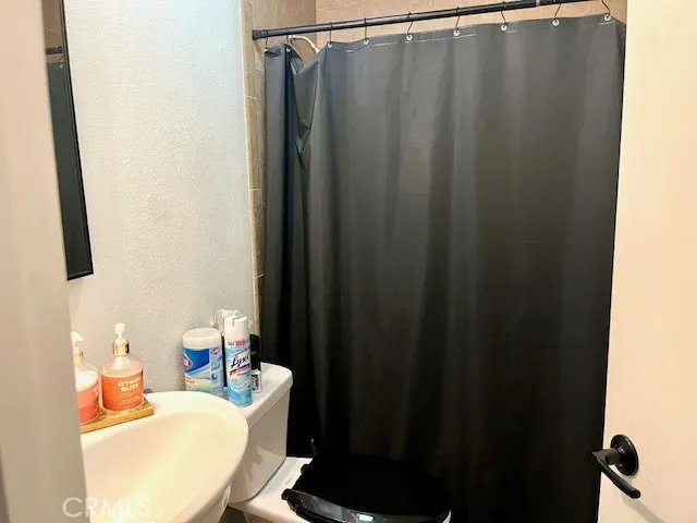 13930 Olive Grove Sylmar, CA 91342