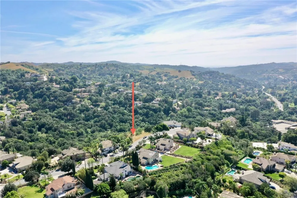 2105 Oak Canyon Chino Hills, CA 91709