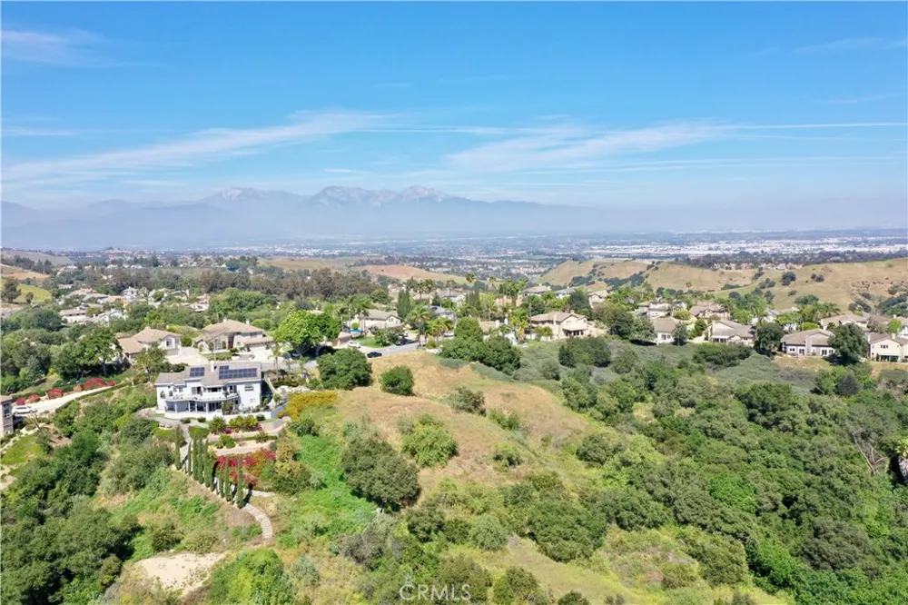 2105 Oak Canyon Chino Hills, CA 91709