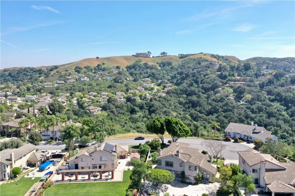 2105 Oak Canyon Chino Hills, CA 91709