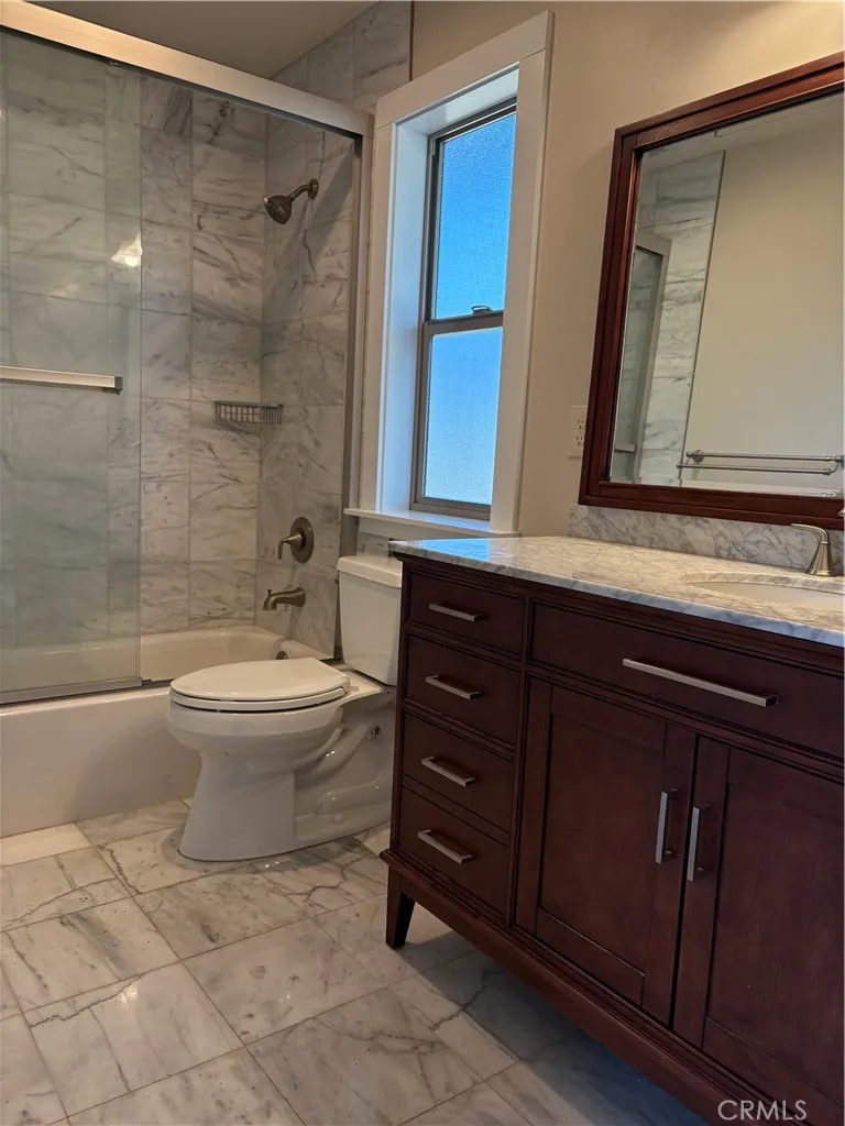 14006 Creston Magalia, CA 95954
