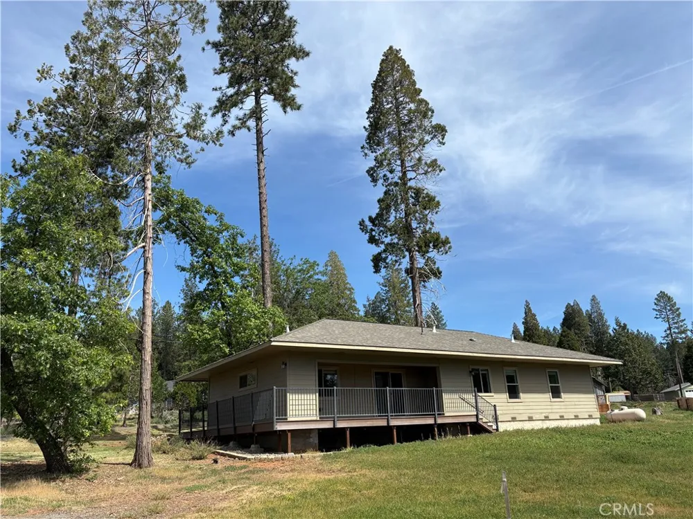 14006 Creston Magalia, CA 95954