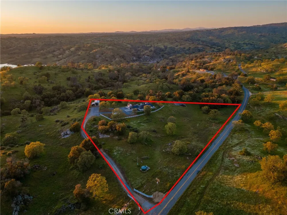 26882 Road 400 Madera, CA 93636