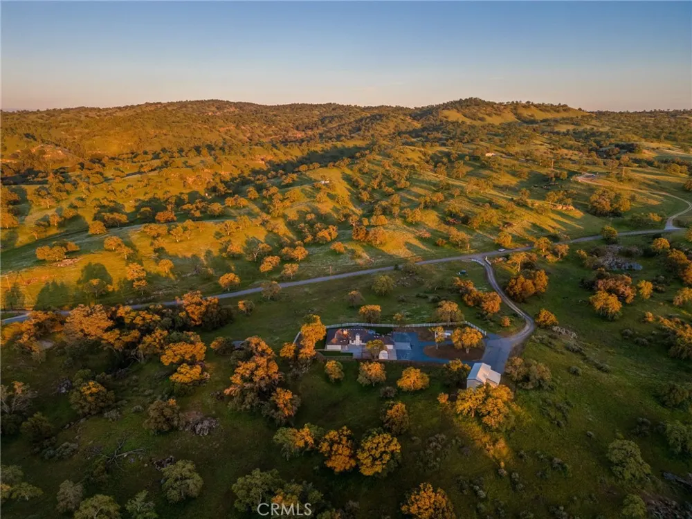 26882 Road 400 Madera, CA 93636
