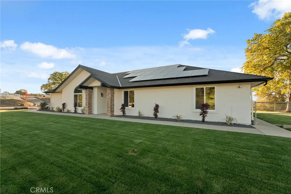 26882 Road 400 Madera, CA 93636