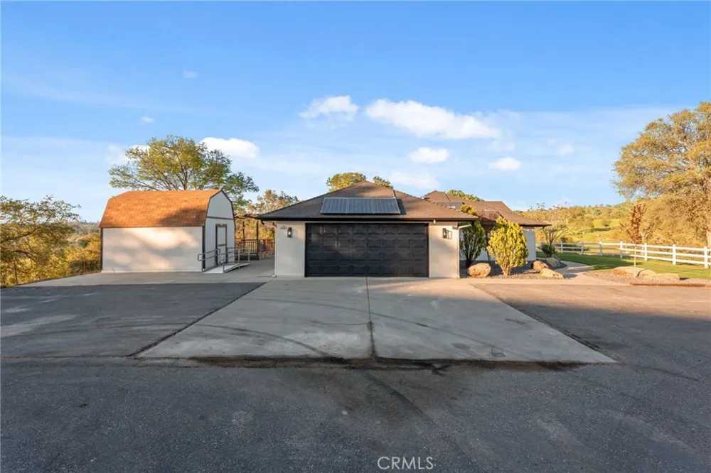 26882 Road 400 Madera, CA 93636