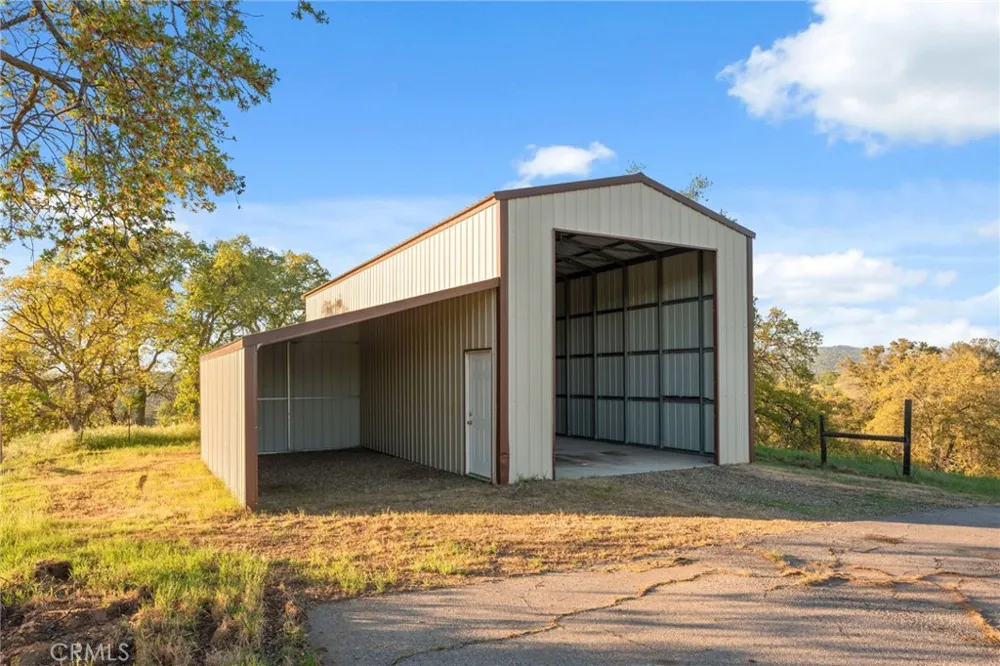 26882 Road 400 Madera, CA 93636