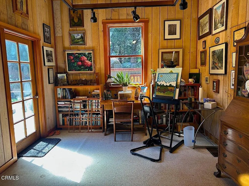 10360 Gary Lane Mendocino, CA 95460