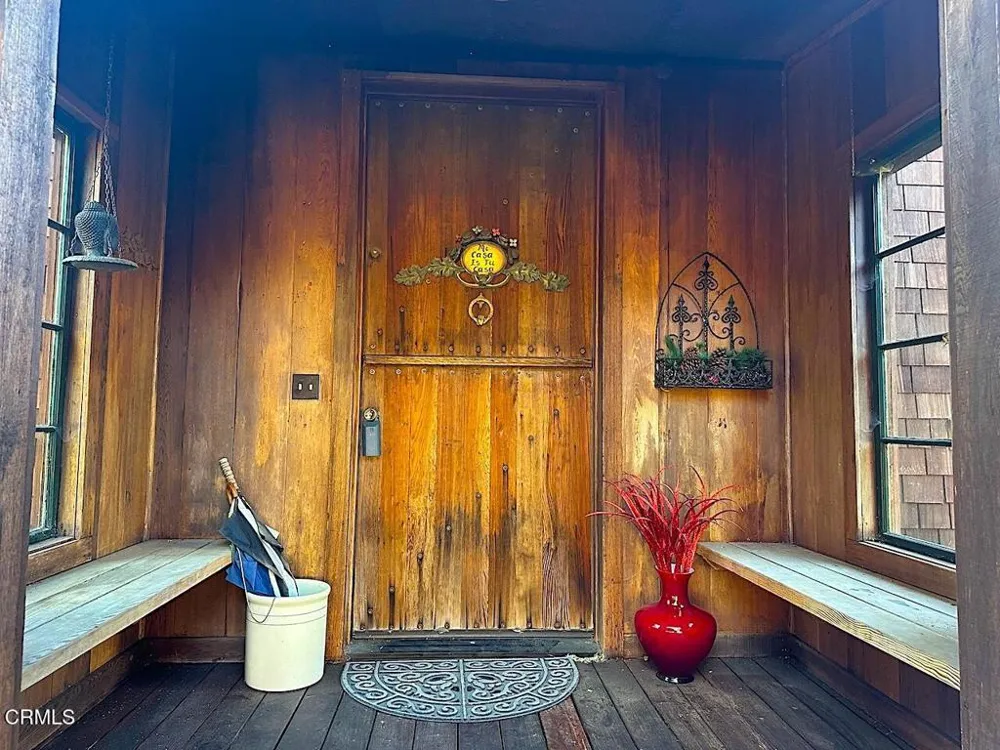10360 Gary Lane Mendocino, CA 95460