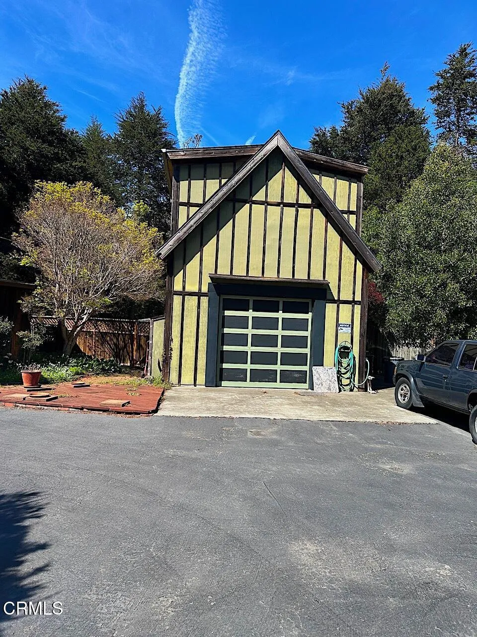 10360 Gary Lane Mendocino, CA 95460