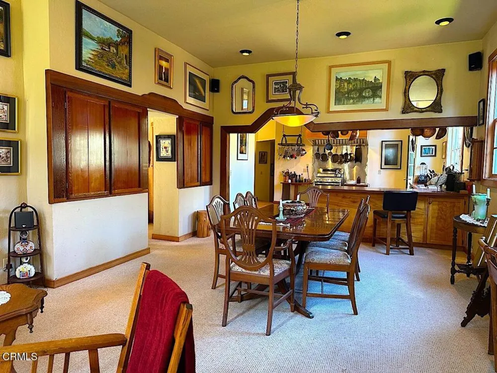 10360 Gary Lane Mendocino, CA 95460
