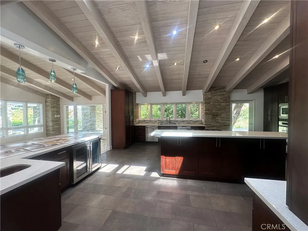60 Crest Road E Rolling Hills, CA 90274