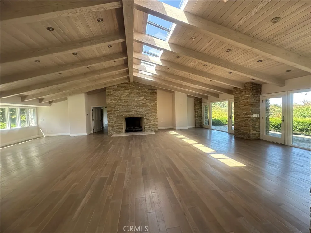 60 Crest Road E Rolling Hills, CA 90274