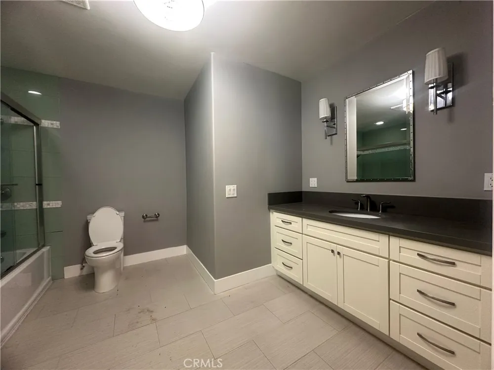 60 Crest Road E Rolling Hills, CA 90274