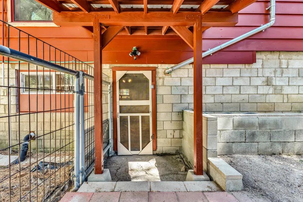 24941 Pine Cove Road Idyllwild, CA 92549