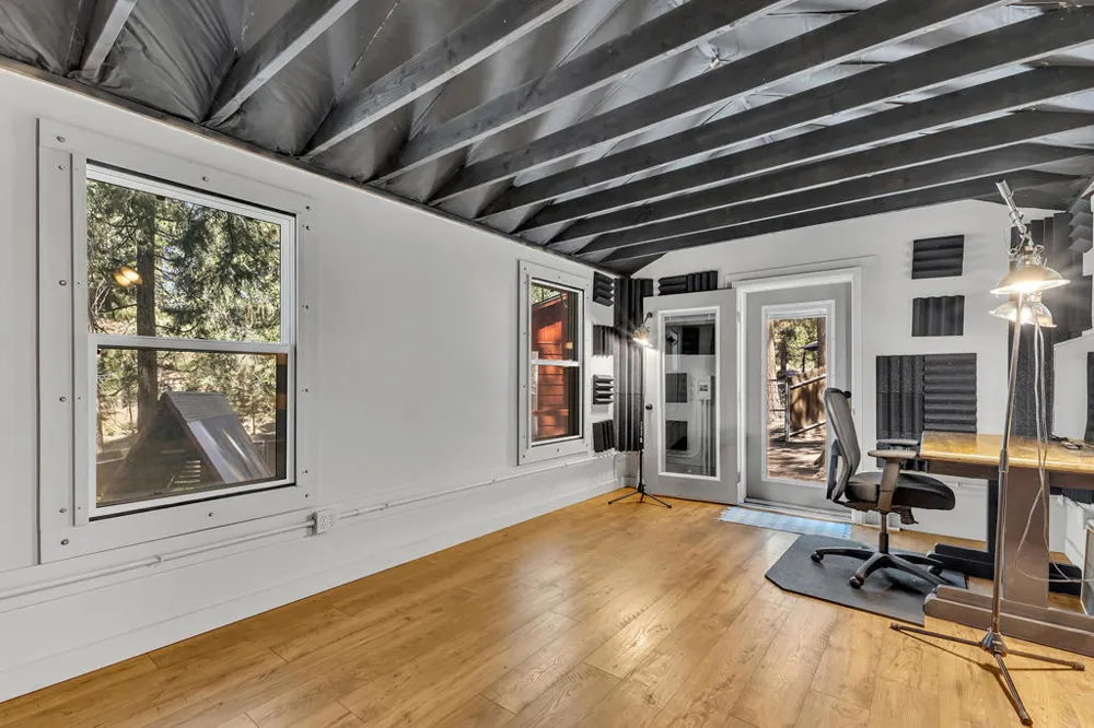 24941 Pine Cove Road Idyllwild, CA 92549