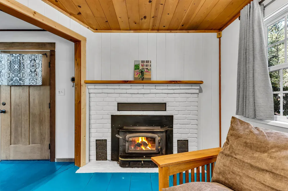 24941 Pine Cove Road Idyllwild, CA 92549