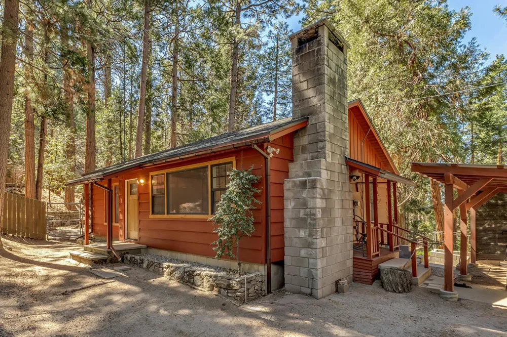 24941 Pine Cove Road Idyllwild, CA 92549