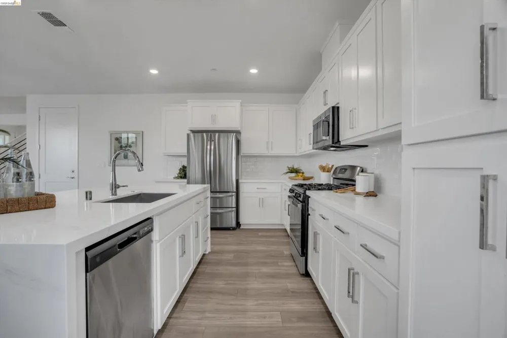 2404 Indigo Dr Fairfield, CA 94533
